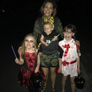 Meet your Posher, Claire